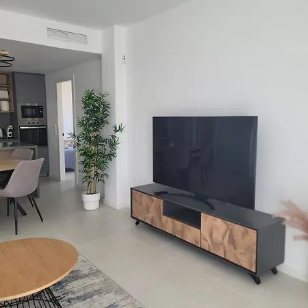 Beautiful House With A Roof Terrace Apartment *