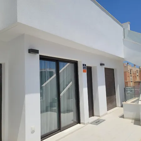 Beautiful House With A Roof Terrace Apartment Pilar de la Horadada
